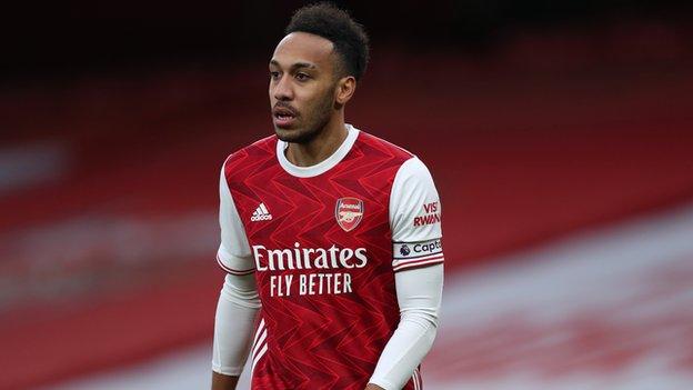 Image of Pierre-Emerick Aubameyang, Arsenal player, on pitch. 